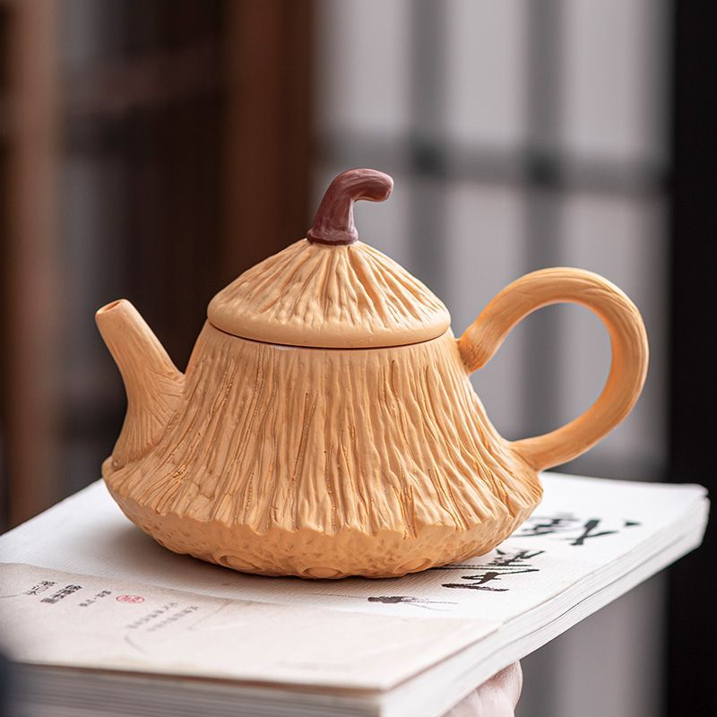 原礦陳腐老料｜紫砂黃金段泥蓮蓬壺 • 珍貴窖藏本山綠，大師全手工匠心而製▸禪意復古，泡茶更香醇